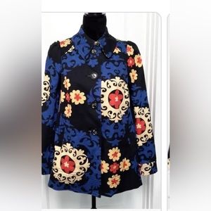 Bica Chiea woman flower jacket